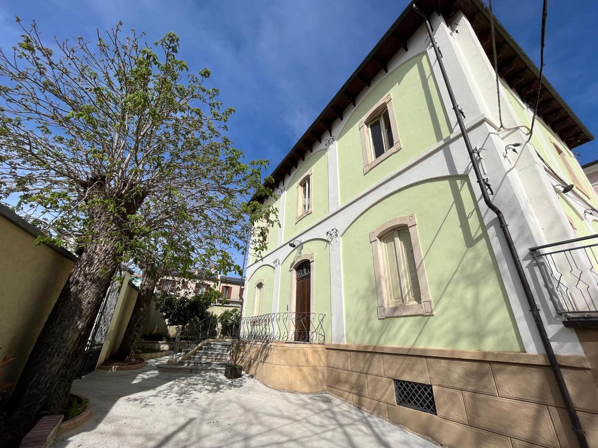 La Castellina Della Fontana - Grande Casa Vacanza Monticchio  Exterior photo